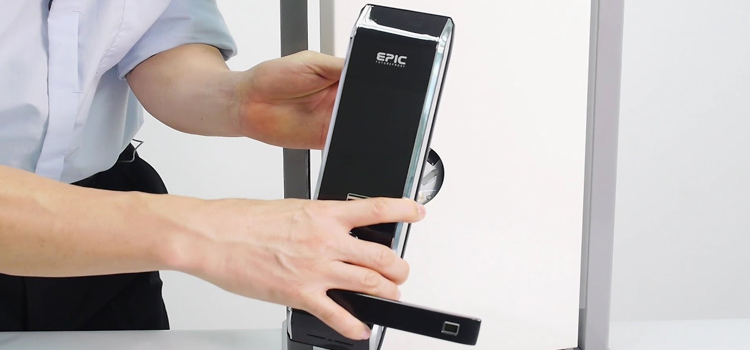 Digital Lock Installation Salida