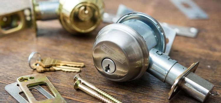 Doorknob Locks Repair Salida